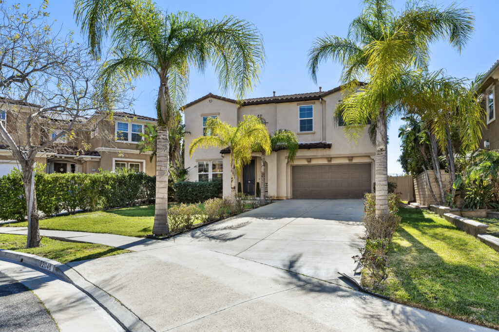 Interior Pro Images 22046 Halsted St-3