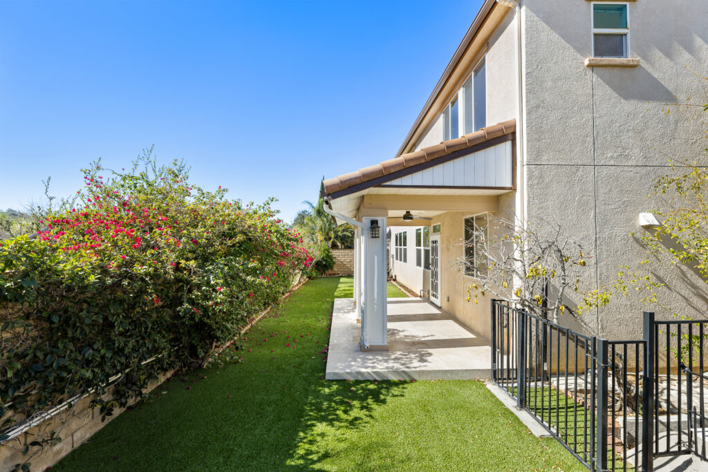 Interior Pro Images 22046 Halsted St-65